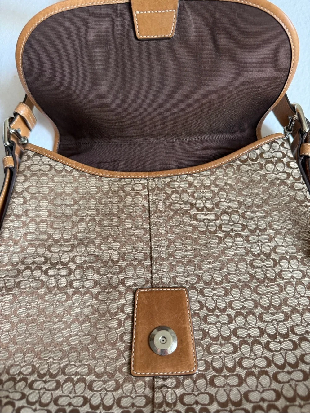 Vintage Coach Soho Signature Flap Shoulder Bag 6376 Khaki Jacquard Y2K leather